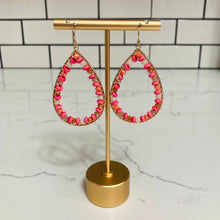 Load image into Gallery viewer, Coral Beaded Earrings